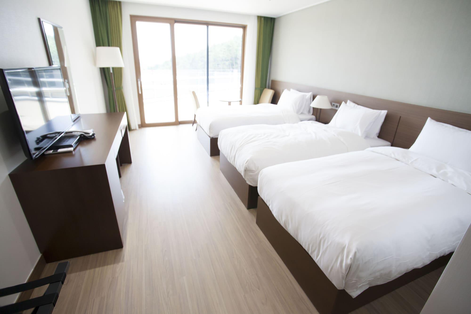 Dongwon Youthhostel Tongyeong Zewnętrze zdjęcie