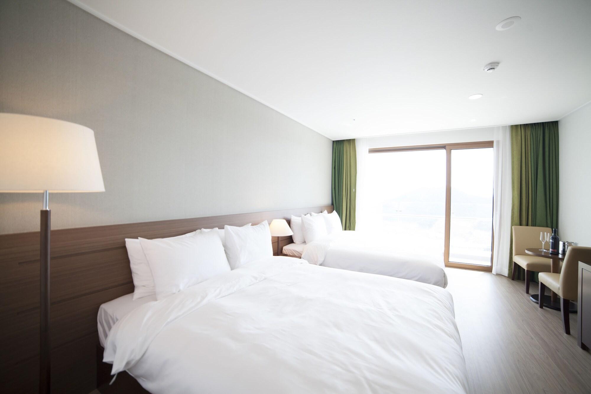 Dongwon Youthhostel Tongyeong Zewnętrze zdjęcie
